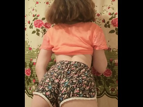 ❤️ Sexy jonge babe dy't har koarte broek op 'e kamera útstrielet Porno op fy.onlyindianpornx.ru ☑